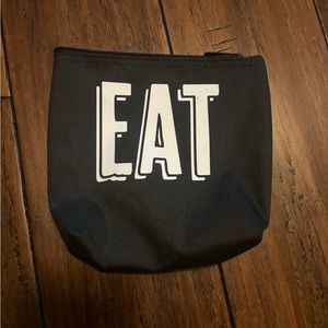 NWOT Thirty One gifts black Snack & Go thermal zip Pouch *Eat & Repeat*